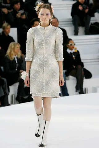 Look 18
